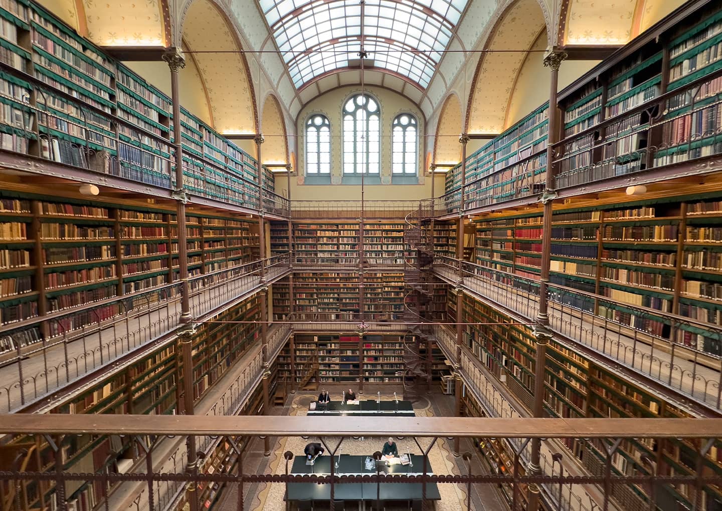 Library in the Rijksmuseum Amsterdam